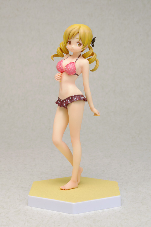 Tomoe Mami (Swimsuit, 2), Gekijouban Mahou Shoujo Madoka★Magica, Wave, Pre-Painted, 1/10, 4943209553082