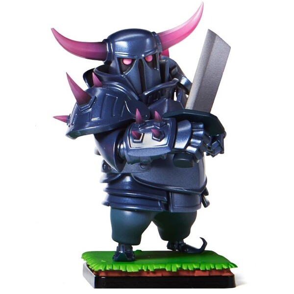 P.E.K.K.A, Clash Of Clans, Kotobukiya, Pre-Painted